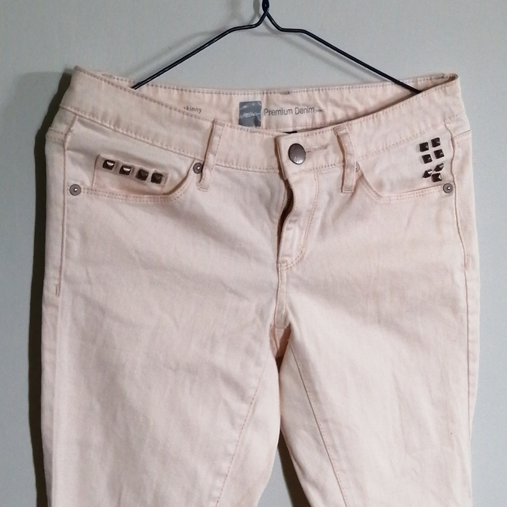 2/$20 Mossimo jeans - Picture 4 of 4